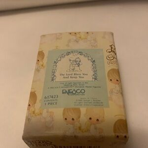 Enesco Precious Moments Figurine The Lord Bless You And Keep You